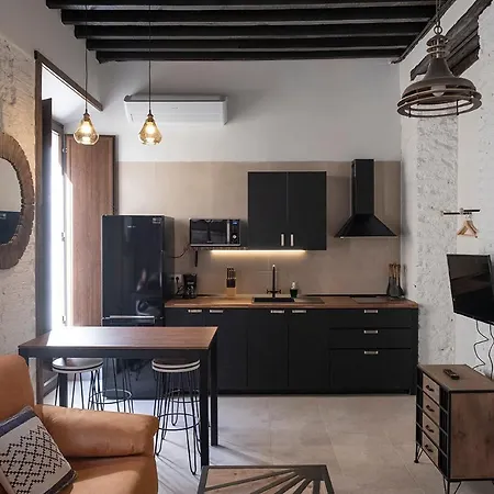 Simba Apartment *