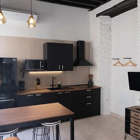 Simba Apartment *